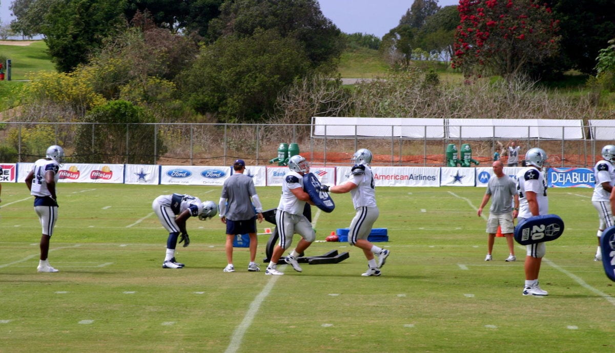 The Dallas Cowboys in 2008 summer training camp in Oxnard CA during a training session working out. ○ Soccer Blade