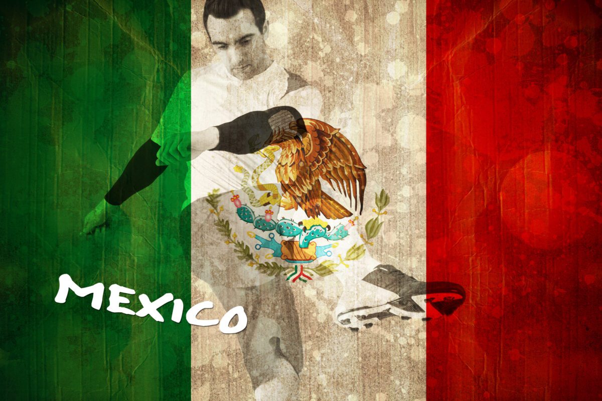 Soccer player in green kicking against mexico flag in grunge effect. ○ Soccer Blade