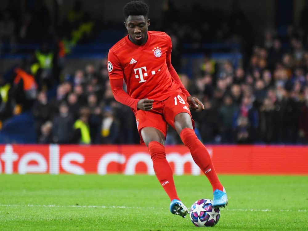 LONDON, ENGLAND - FEBRUARY 26, 2020: Alphonso Davies of Bayern pictured during the 2019/20 UEFA Champions League Round of 16 game between Chelsea FC and Bayern Munich at Stamford Bridge.
