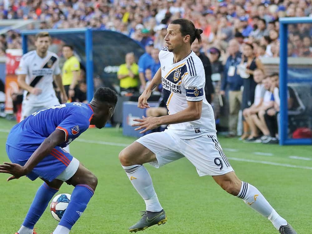Ibrahimović playing in the MLS taking on a player
